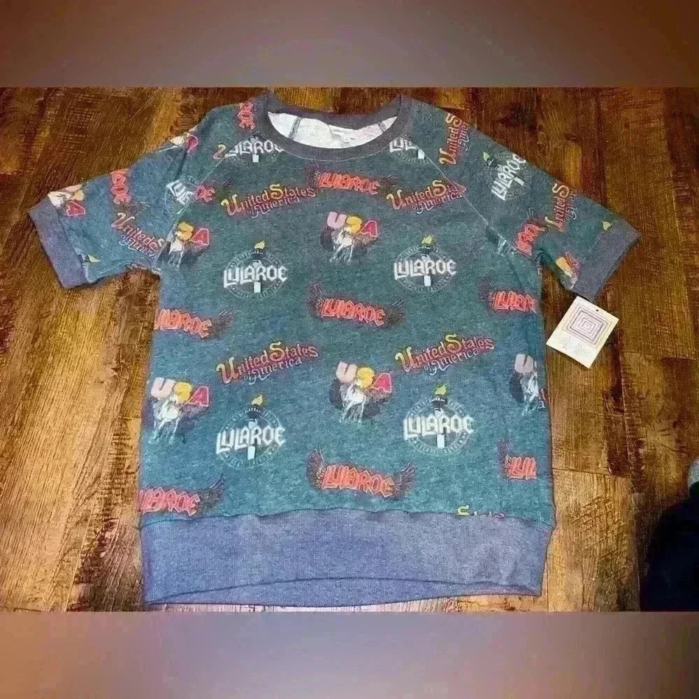 LuLaRoe short sleeve top - Jane - medium
